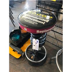 NAPA SHOCKS & STRUTS SHOP STOOL