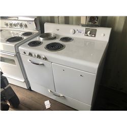 VINTAGE FRIGIDAIRE 4 BURNER STOVE WITH DOUBLE OVEN (LOCATED IN SEA CAN)