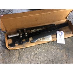 UNIVERSAL FAN CLUTCH WRENCH SET