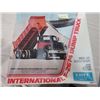 Image 1 : MODEL KIT (ERTL) 'INTERNATIONAL F-2674 DUMP TRUCK" (IN ORIGINAL BOX)