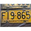 Image 3 : LICENSE PLATES (SASKATCHEWAN) *QTY 2* (1942 FARM MATCHING)