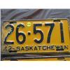 Image 2 : LICENSE PLATES (SASKATCHEWAN) *QTY 2* (1942 MATCHING)