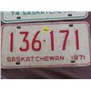 Image 5 : LICENSE PLATES (SASKATCHEWAN) *QTY 4* (1971 & 1974)