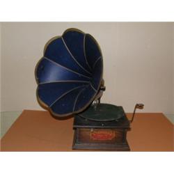 1 Standard Talking Machine Disc Player     Model A 