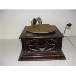 1 Victor Disc Player
