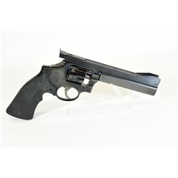Smith & Wesson 10-5 Handgun