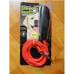 NEW LITEY LEASH - DOGS OF ALL SIZES - NITE TIME LEASH - PUSH BUTTON TO LIGHT - RED