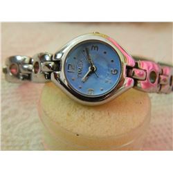 WATCH - TIMEX