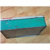 Image 4 : VINTAGE TIN BOX - CURITY AUTOMOBILE FIRST AID KIT