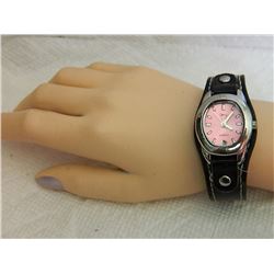 WATCH - FOXY