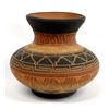 Image 1 : Native American Navajo Etched Pottery Jar