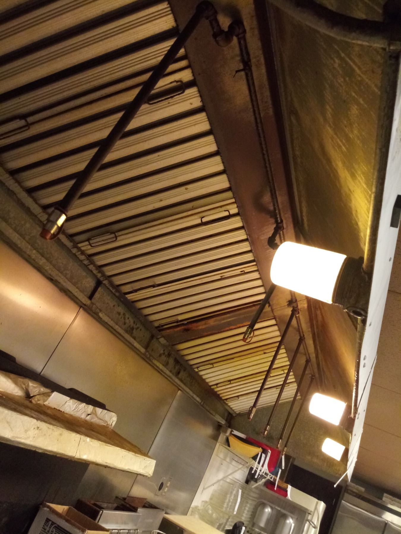 COMMERCIAL HOOD WITH ANSUL SYSTEM/12' X 42" X 24" HEIGHT