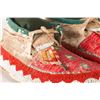 Image 2 : Sioux Beaded and Quilled Man's Moccasins, 11" long