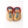 Image 2 : Blackfeet Beaded Man's Moccasins, 9.5" long