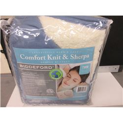 New Twin Heated Blanket comfort knit & sherpa / 10 heat settings/ machine wash