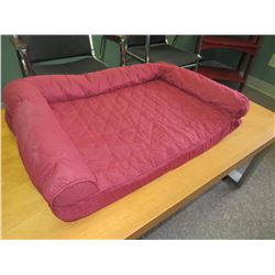 New Pet Bed / Dog Bed 20 x 27 with zippered cover for easy cleaning