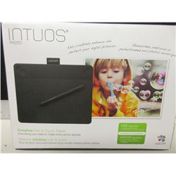 New Intuos Photo Creative Pen & Touch Tablet