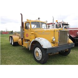 1953 MACK LTHSW TANDEM AXLE WINCH TRUCK
