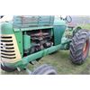 Image 2 : Oliver 88 TRACTOR
