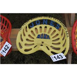 JONES RAKE D222 CAST IRON TRACTOR SEAT
