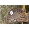 Image 1 : CAST IRON SEAT
