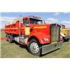 Image 10 : 1975 KENWORTH W900 TANDEM AXLE GRAVEL TRUCK