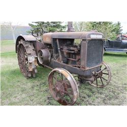 MCCORMICK WK40 TRACTOR