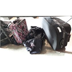 LOT OF 6PCS OF LUGGAGE