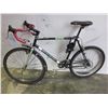 Image 1 : BLACK BIANACHI BIKE