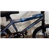 Image 2 : GREY AVIGO BIKE