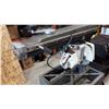 Image 3 : BLACK AND DECKER RADIAL ARMSAW