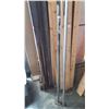 Image 2 : 2 TRUCK LOAD BARS