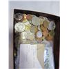 Image 2 : TRAY OF WORLD COINS AND LOT OF EARLY 1900 EASTERN NOTES
