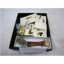 BLACK TRAY OF DISNEY JEWELLRY