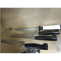 3 HENCKELS KNIVES AND STEEL