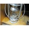 Image 2 : BEACON RAILROAD LANTERN