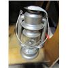 Image 1 : E.T. WRIGHT RAILROAD LANTERN