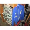 Image 1 : 2 KNITTED SWEATERS