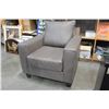Image 2 : LEATHER ARM CHAIR