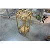 Image 1 : RATTAN STAND