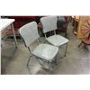 Image 3 : 2 VINTAGE CHAIRS