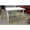 Image 2 : IKEA TABLE