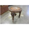 Image 4 : ROUND CARVED EASTERN SIDE TABLE