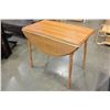 Image 1 : MAPLE DROPLEAF DINING TABLE