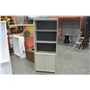 Image 1 : OVER 6FT OAK BOOKSHELF