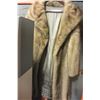 Image 2 : BROWN FUR COAT