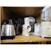 Image 1 : SHELF LOT OF KITCHEN APPLIANCES