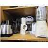 Image 2 : SHELF LOT OF KITCHEN APPLIANCES