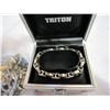 Image 2 : TRITON BRACELET AND NECKLACE
