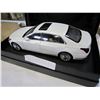 Image 2 : GENESIS G90 DIECAST MODEL IN CASE